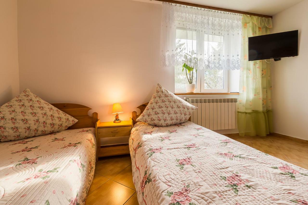 Villa Bieszczadzki Krakowiak 575-894-584 Lub 535-595-732 à Polańczyk Extérieur photo
