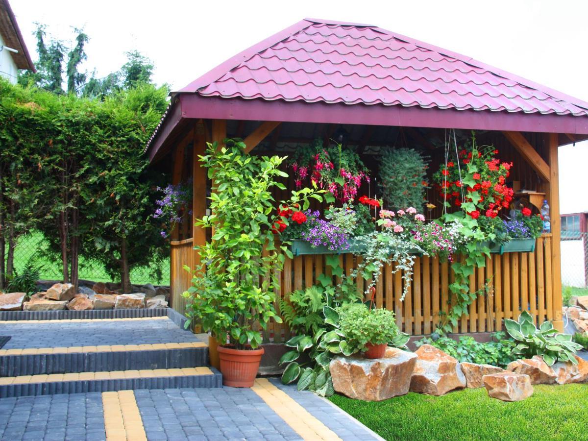 Villa Bieszczadzki Krakowiak 575-894-584 Lub 535-595-732 à Polańczyk Extérieur photo